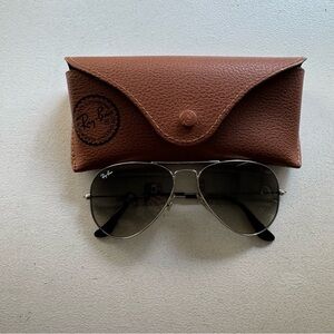 Ray-Ban Aviator Sunglasses Gradient Blue Gray